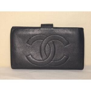 Chanel Vintage Black Caviar Skin CC Logo Long Wallet Organizer Lambskin Interior